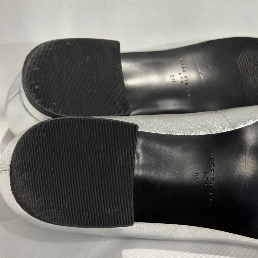 Marc Fisher LTD Gunner Flats Metallic Silver Leather Pointed Toe Slip On Size 8 - Picture 10 of 13